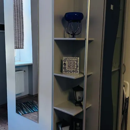 Flat In Front Of Station Apartment *